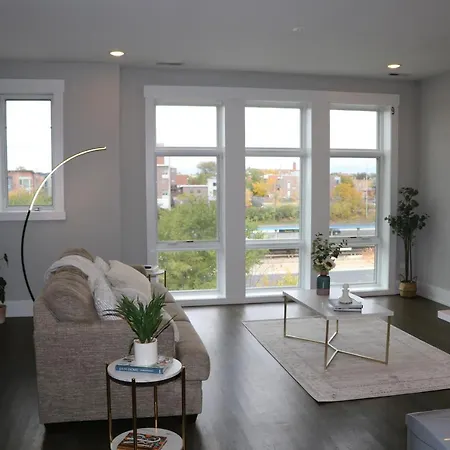Chicago Exquisite Haven 2Bed 2Bath Near Downtown And United Center Apartment